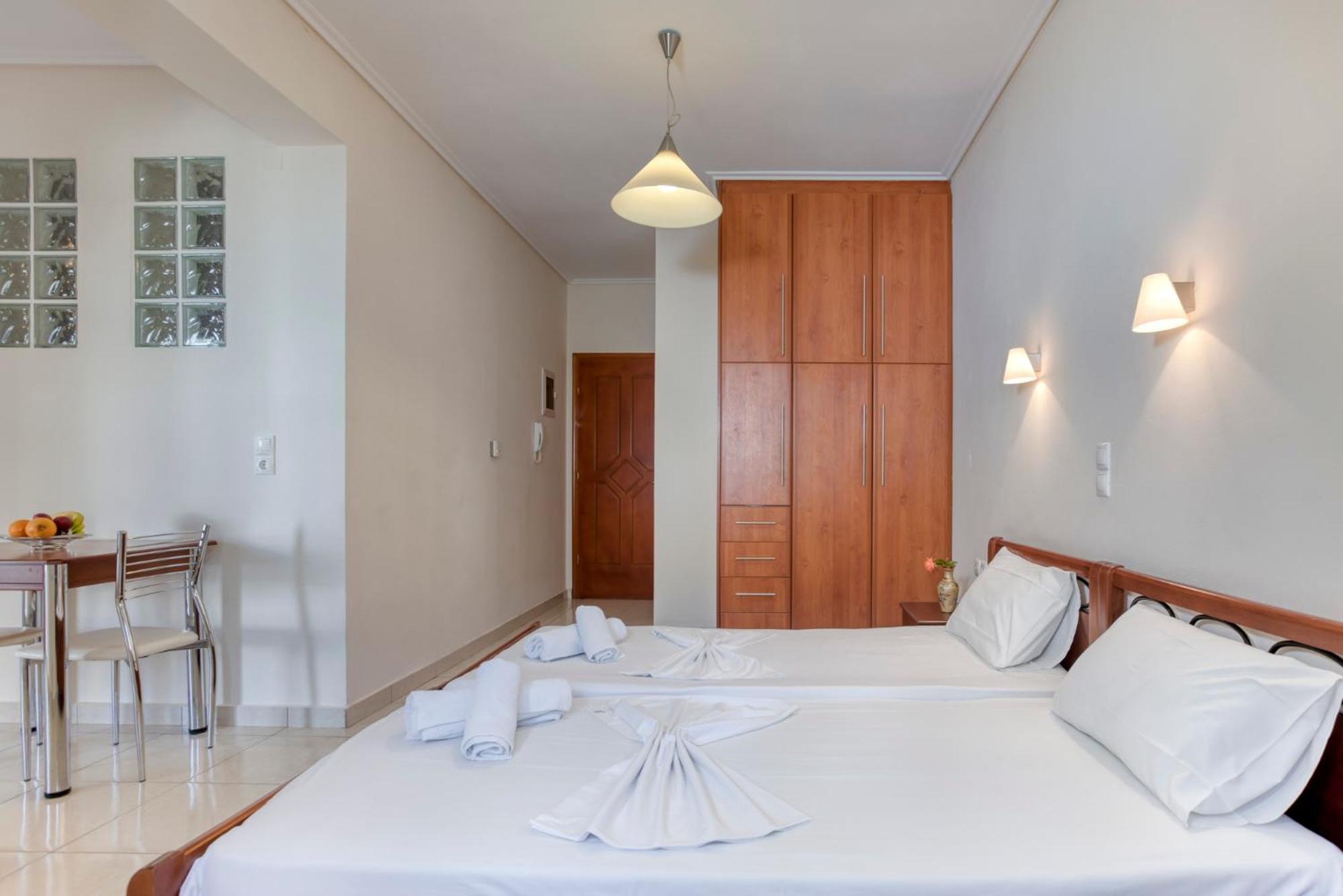 Niovi Luxury Apartments Loutra Edipsou  Eksteriør billede
